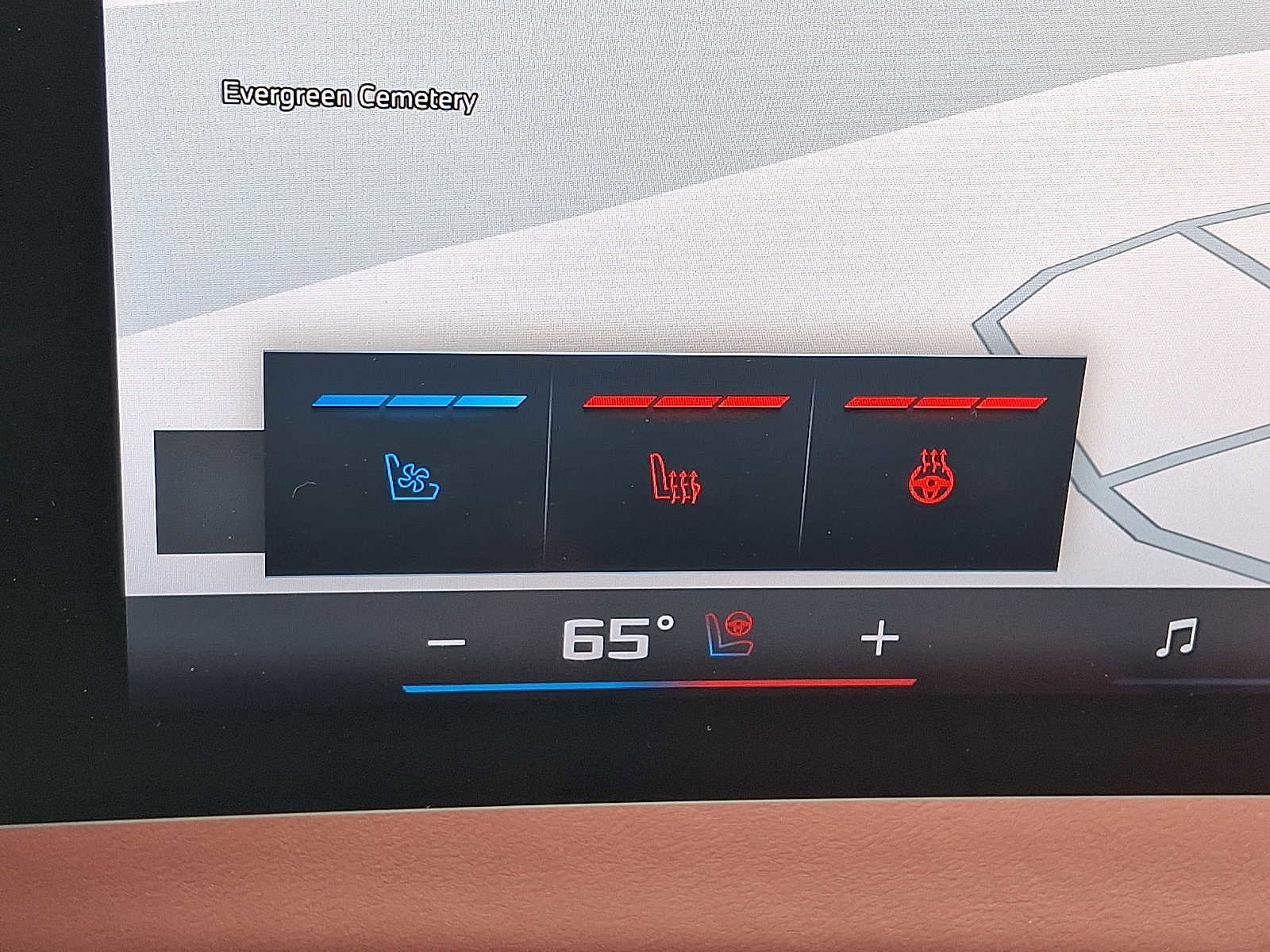 Used 2025 BMW iX M60 image 25