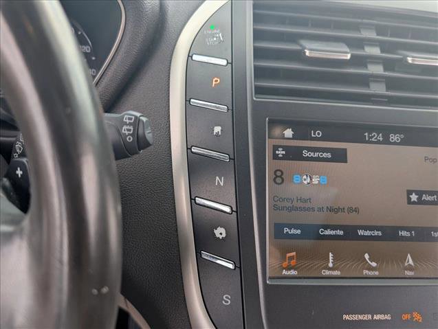 Used 2019 Lincoln MKC Reserve FWD image 12