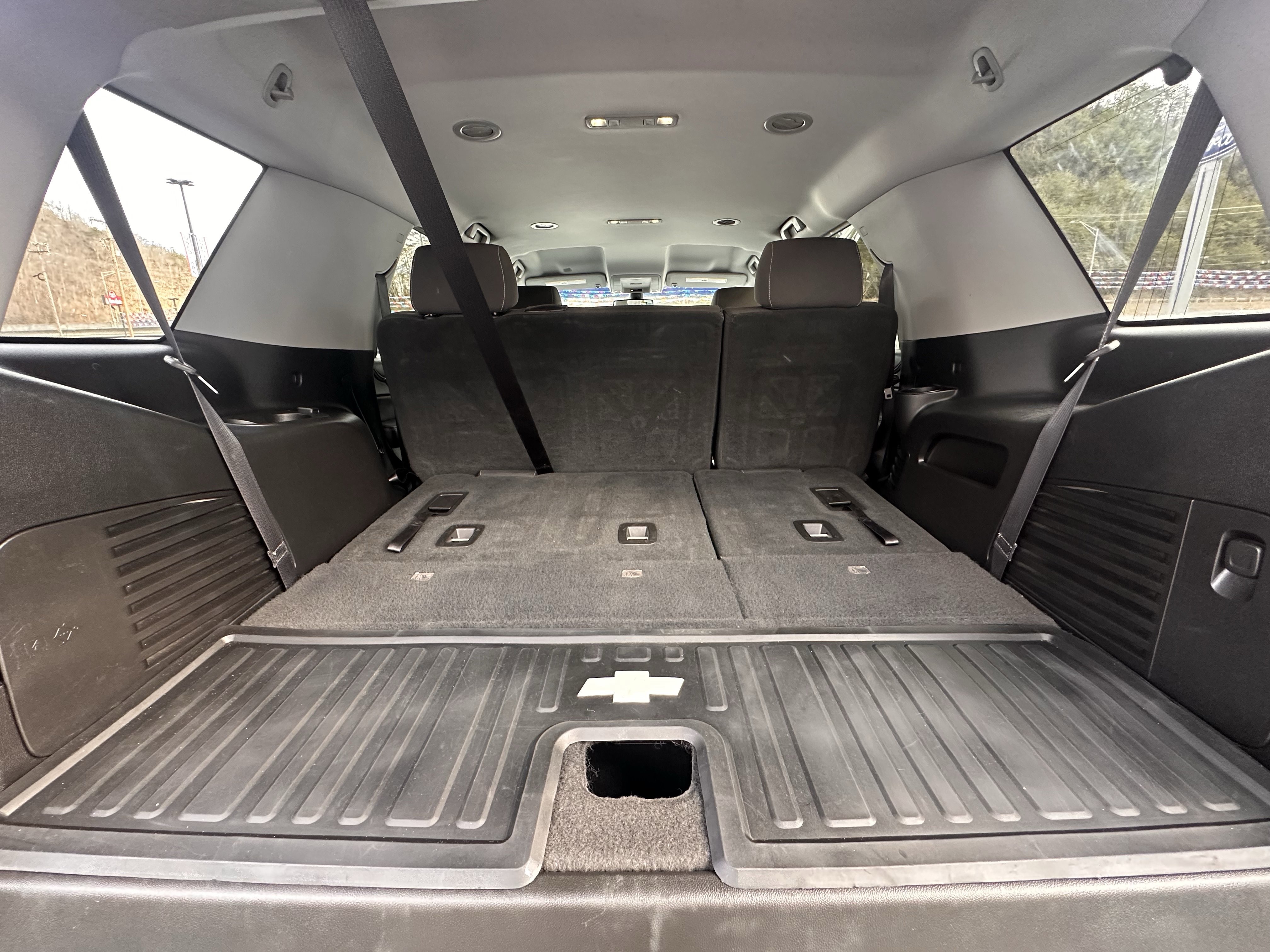 Used 2018 Chevrolet Tahoe LS w/ All-Season Package image 28