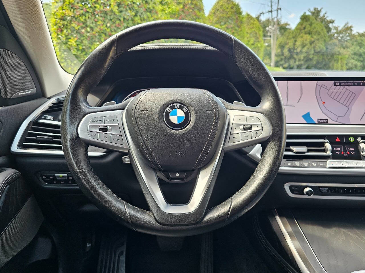 Used 2021 BMW X7 xDrive40i w/ Premium Package AWD/4WD image 21