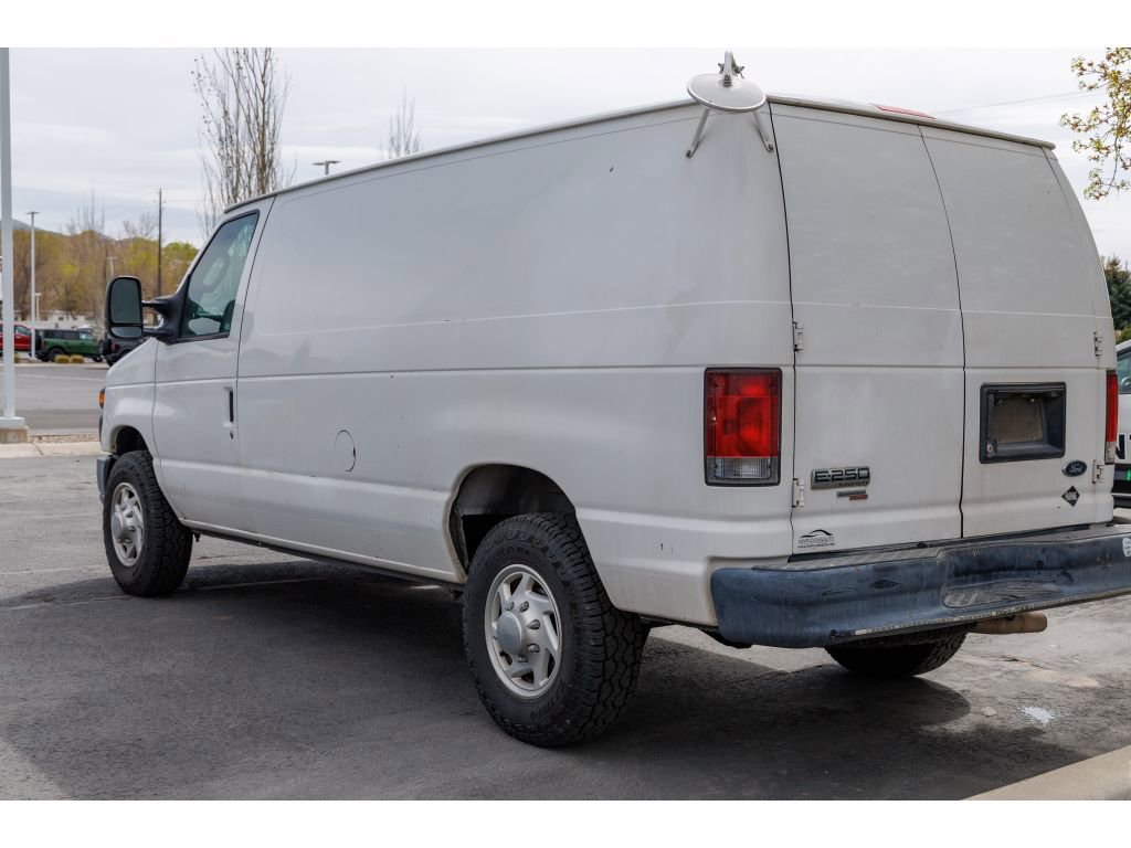 Used 2011 Ford E-250 and Econoline 250 w/ PWR Group image 5
