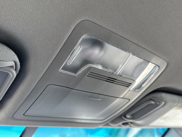 Used 2017 Toyota Camry SE FWD image 25