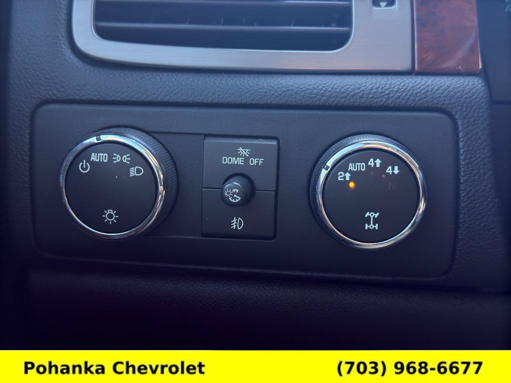 Used 2014 Chevrolet Tahoe LT AWD/4WD image 16