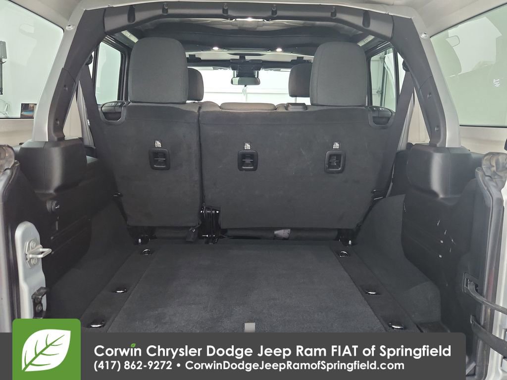 Certified 2024 Jeep Wrangler Rubicon image 31