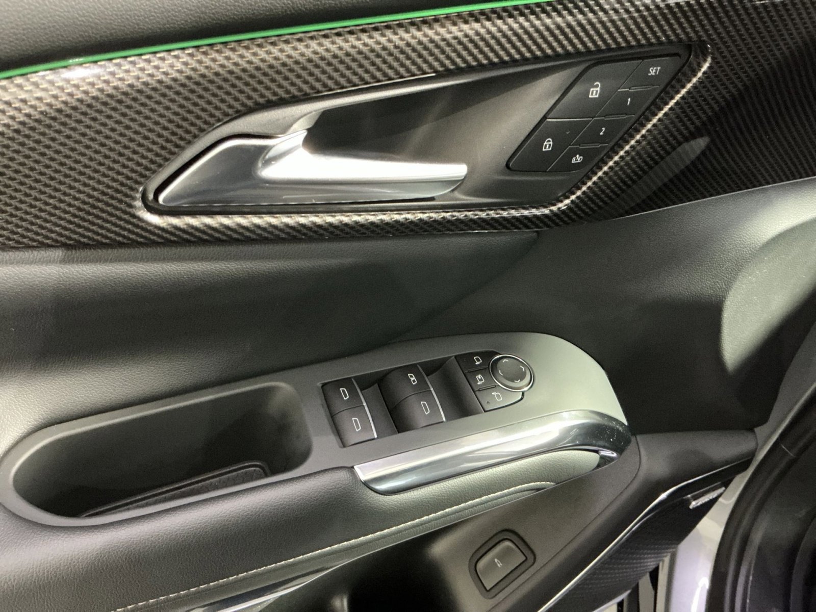 New 2026 Chevrolet Traverse High Country w/ LPO, Floor Liner Package image 23