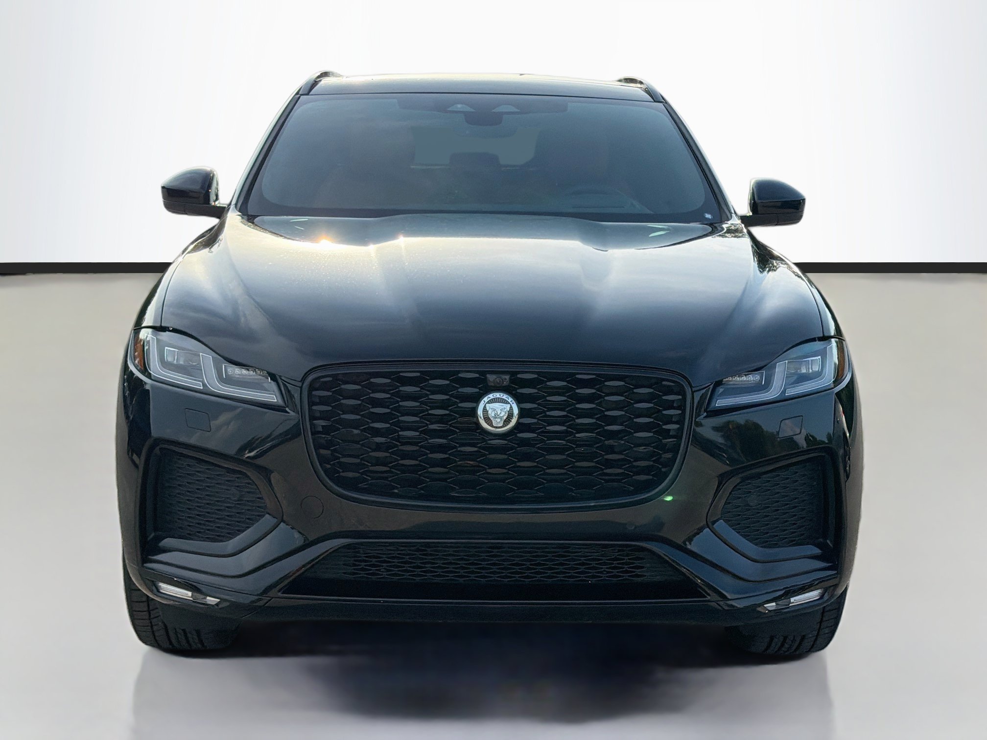 New 2026 Jaguar F-PACE R-Dynamic S AWD/4WD image 8