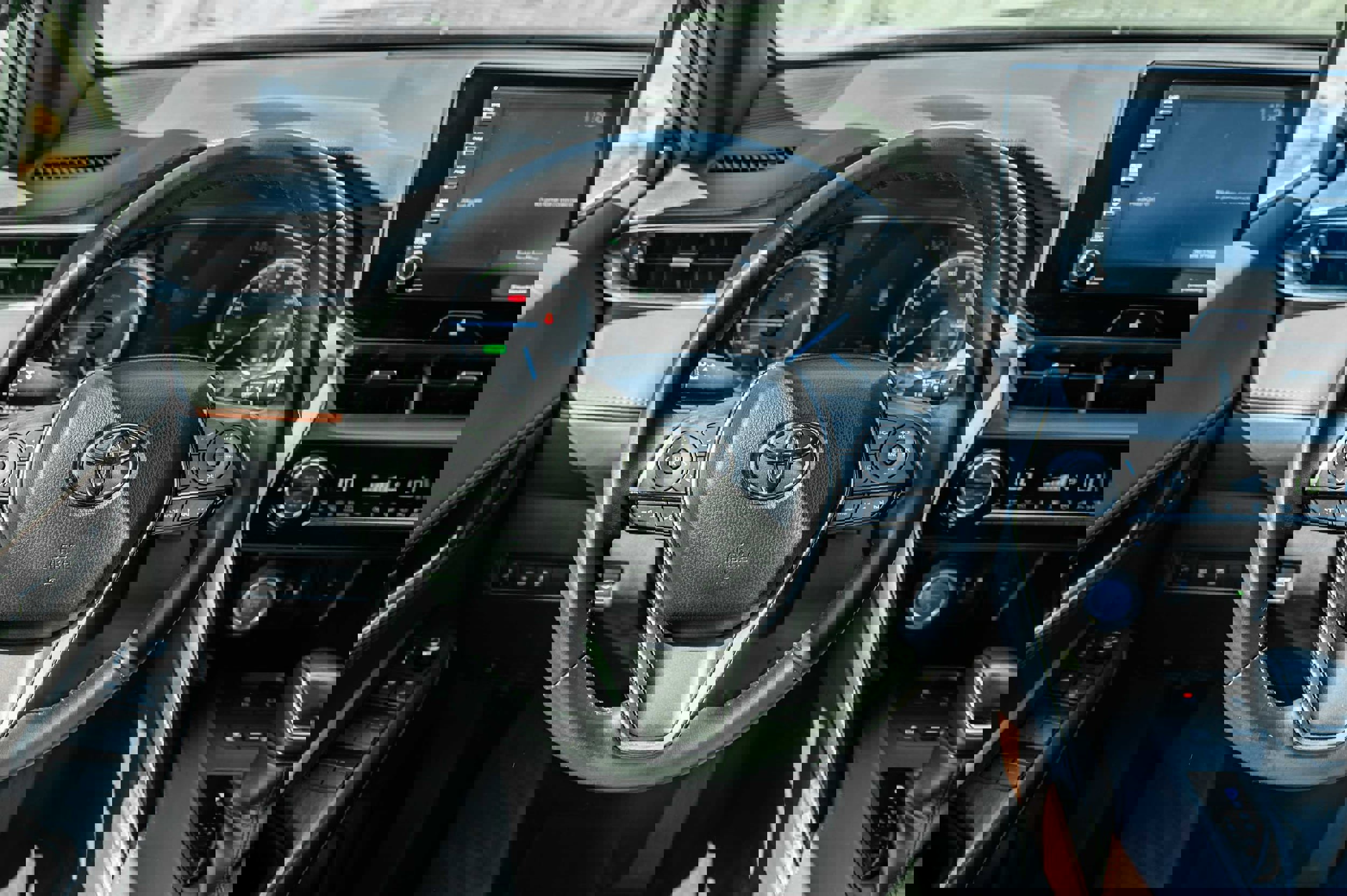 Certified 2022 Toyota Venza XLE image 26