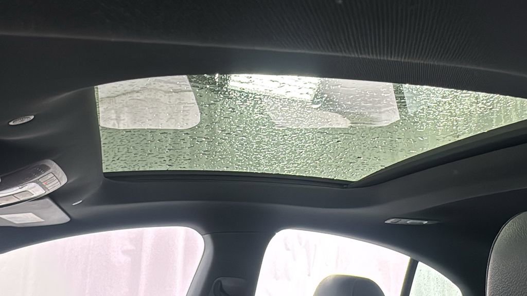 Used 2025 Mercedes-Benz CLA 250 4MATIC image 34