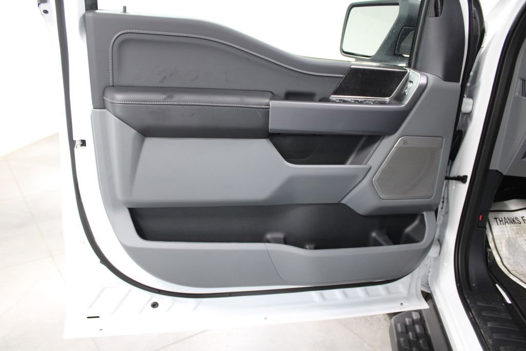 New 2025 Ford F150 Lightning Flash image 25