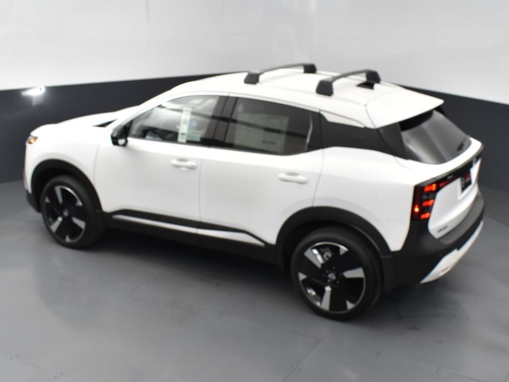 New 2026 Nissan Kicks SR w/ Cold Weather Package AWD/4WD image 47