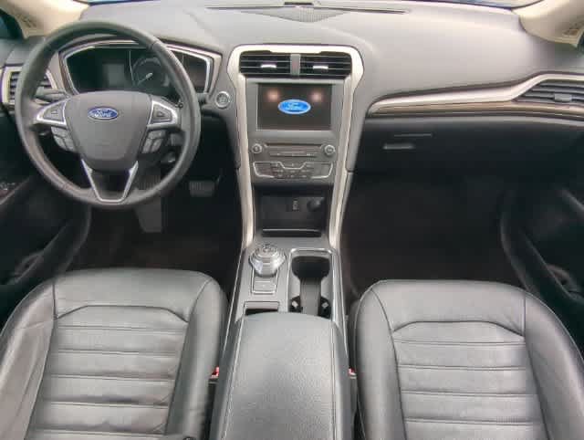 Used 2017 Ford Fusion SE w/ Fusion SE Technology Package AWD/4WD image 15
