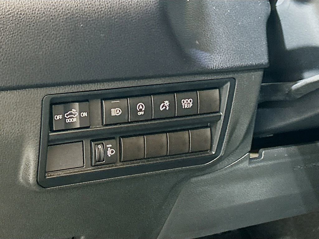 Used 2022 Toyota Tundra SR5 image 8