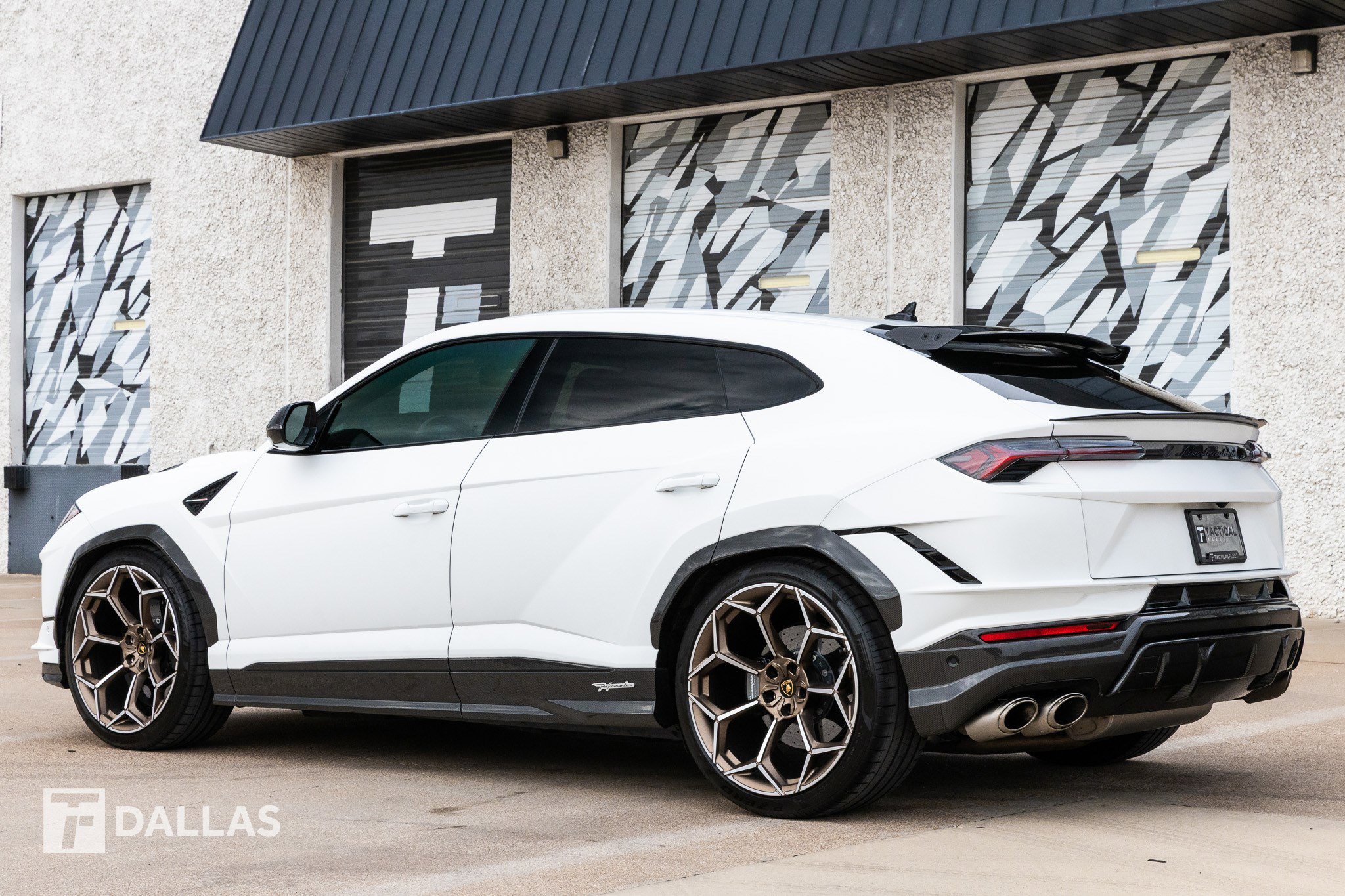 Used 2023 Lamborghini Urus Performante image 11