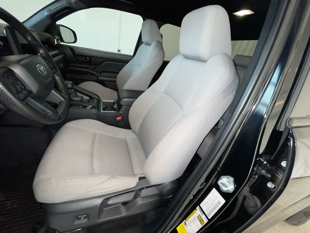 Used 2024 Toyota Tacoma SR5 AWD/4WD image 11