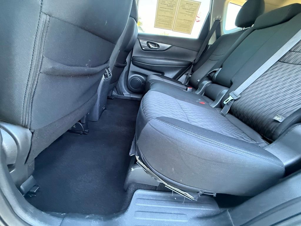 Used 2019 Nissan Rogue S w/ Special Edition Package image 27