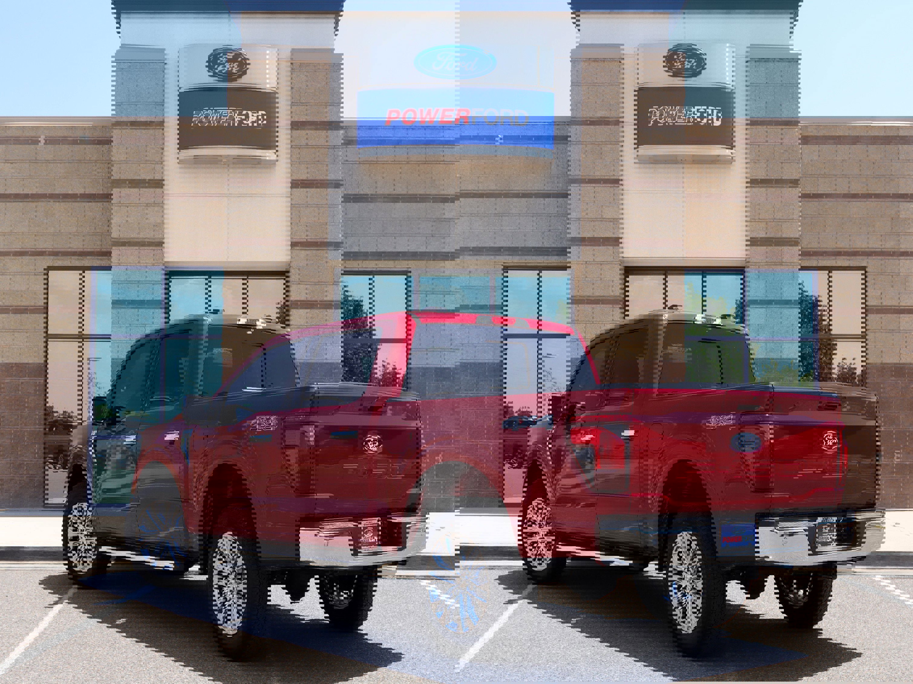 New 2025 Ford F150 XLT w/ Equipment Group 303A High image 8