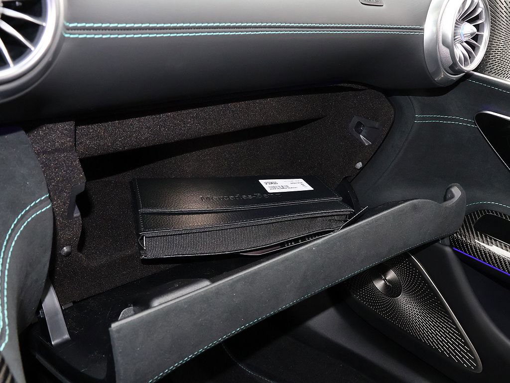 Used 2025 Mercedes-Benz AMG GT 63 image 94