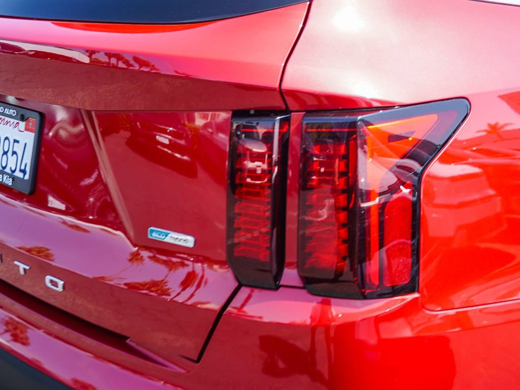 Certified 2022 Kia Sorento S FWD image 8