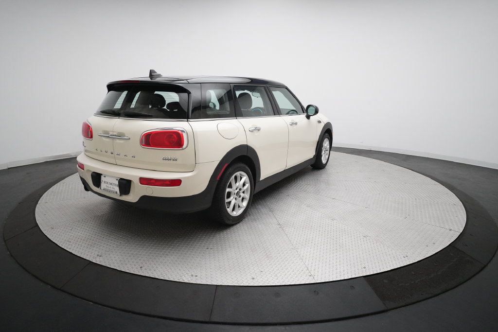 Used 2016 MINI Cooper Clubman FWD image 33