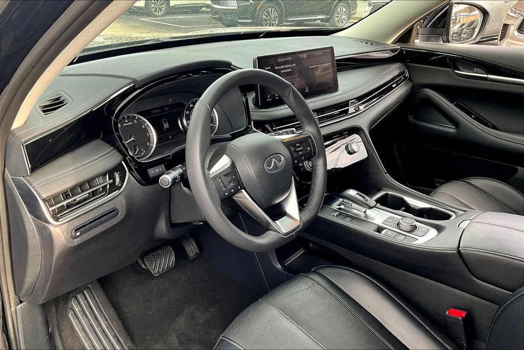 Certified 2023 INFINITI QX60 Pure image 18