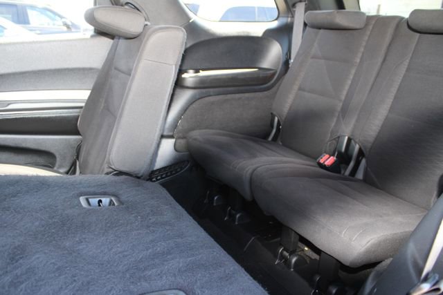 Used 2019 Dodge Durango SXT RWD image 38