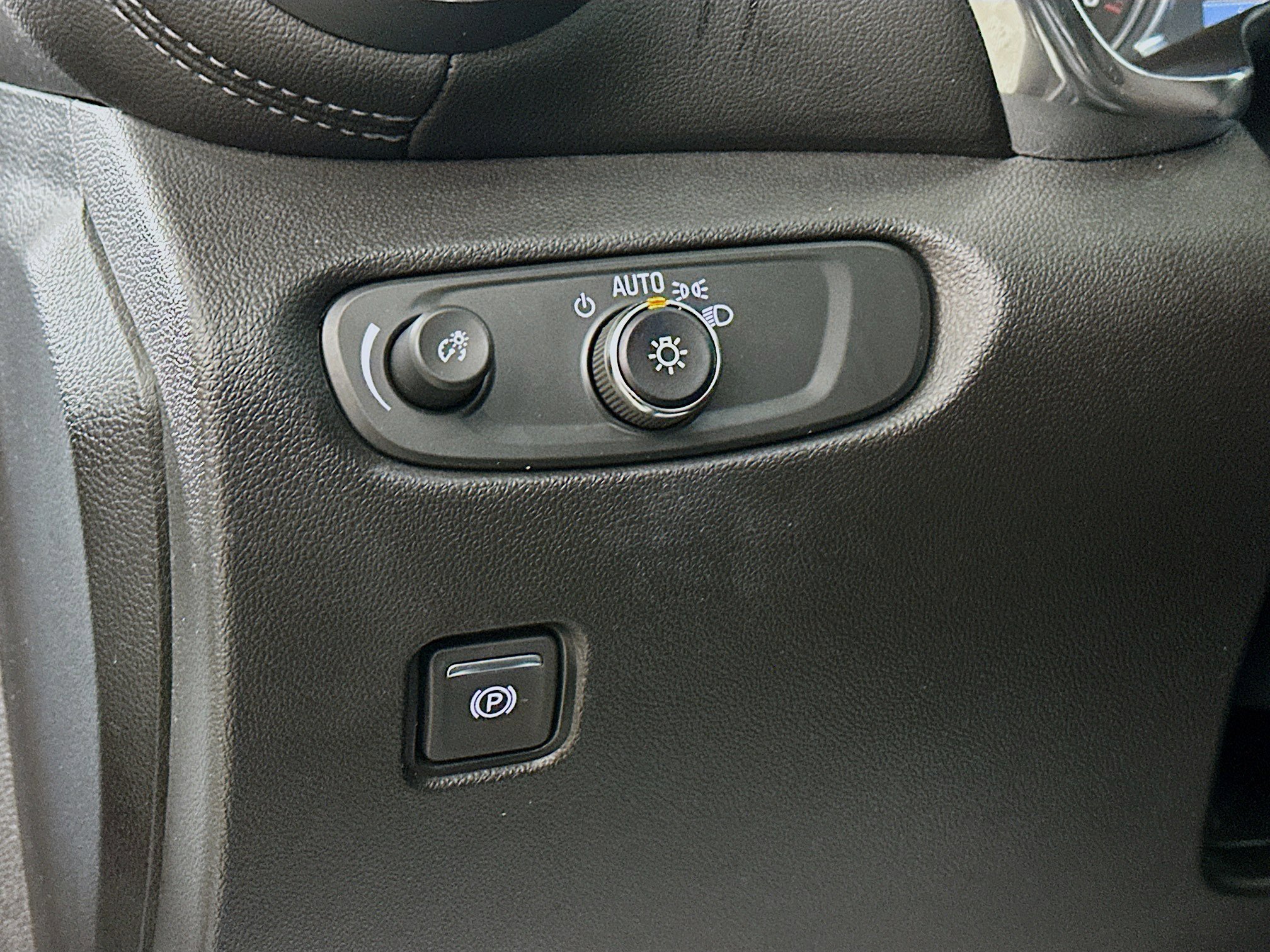 Used 2024 Chevrolet Blazer LT image 10