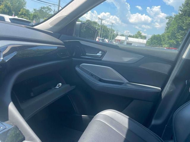 Used 2023 Acura MDX SH-AWD w/ Technology Package image 35