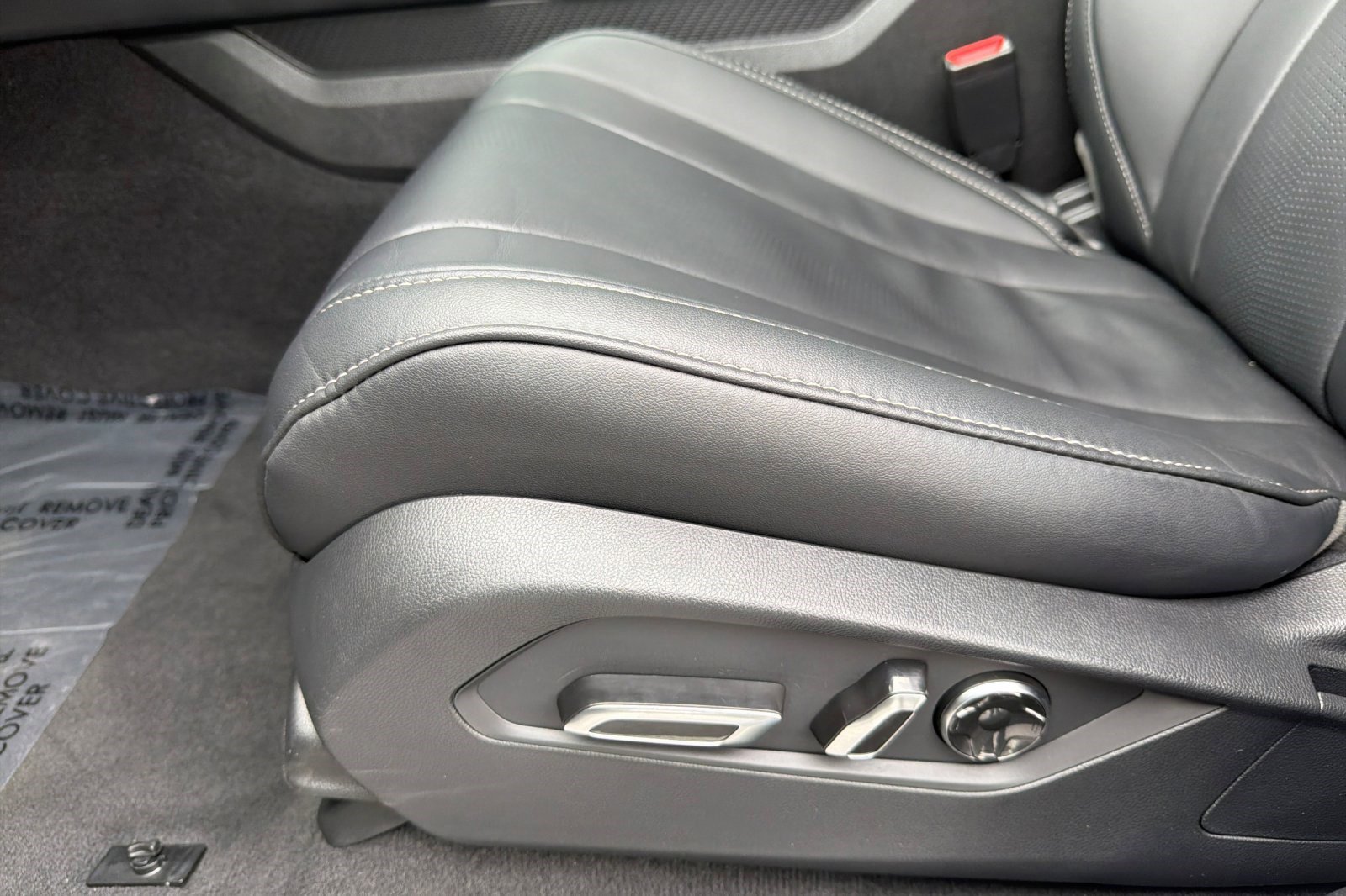 Certified 2026 Acura MDX SH-AWD w/Technology Package image 14