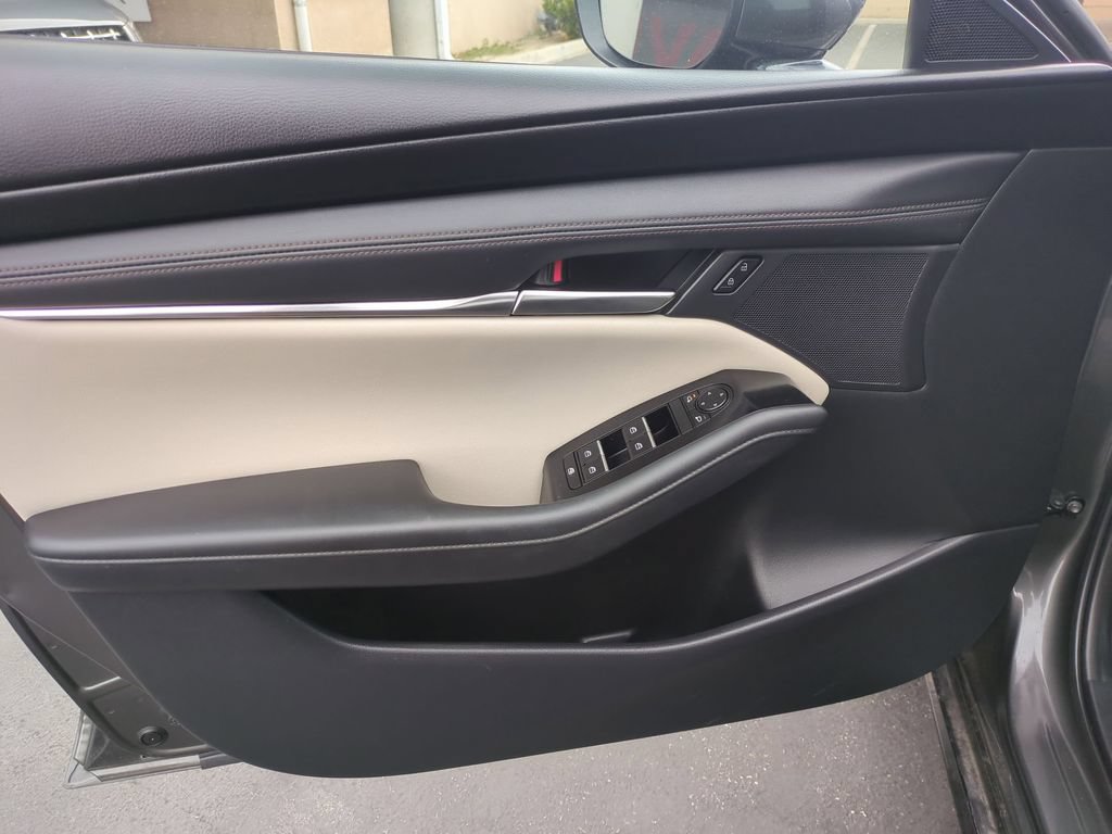 Used 2025 MAZDA MAZDA3 s FWD image 11