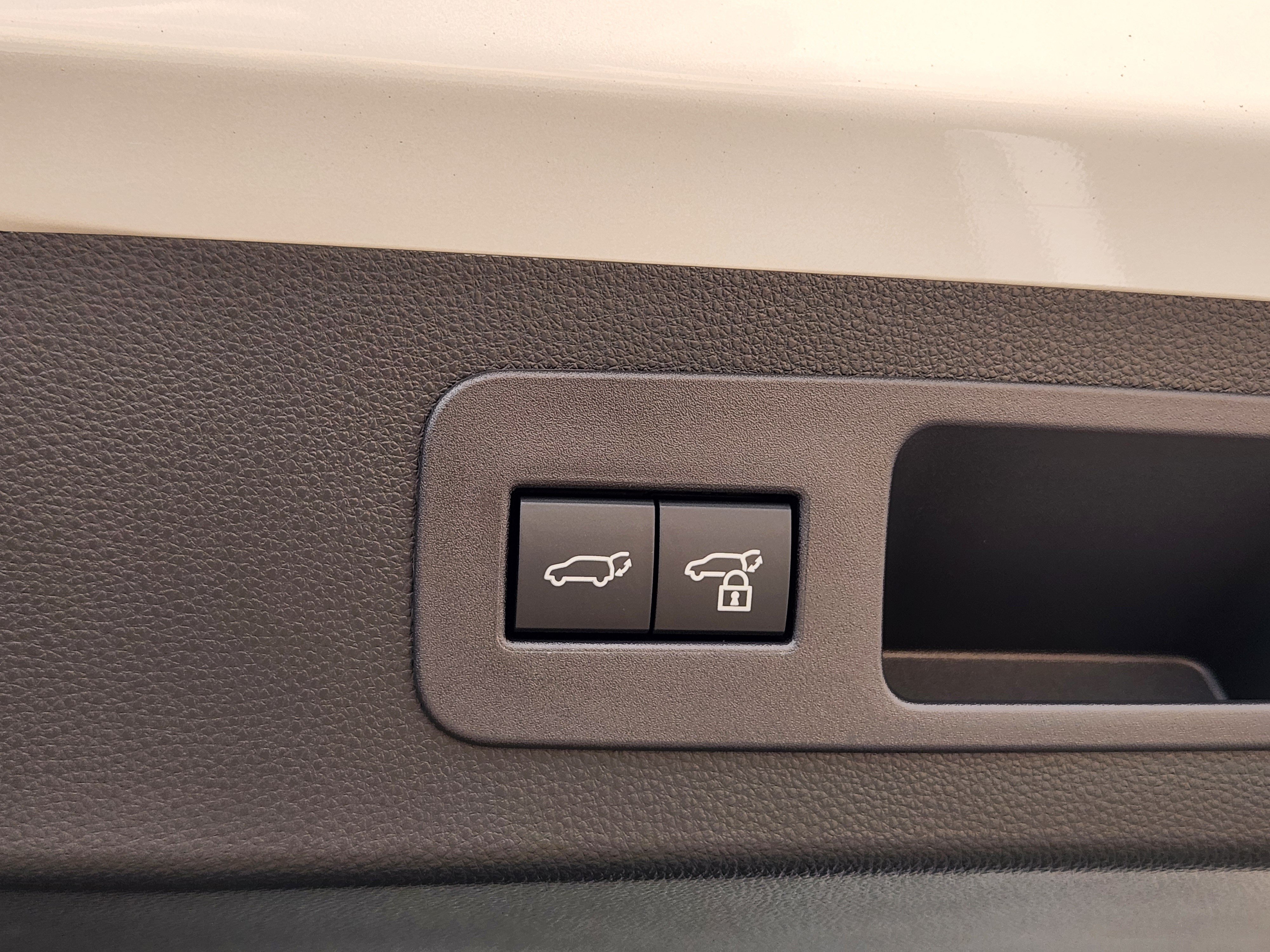 New 2026 Lexus LX 600 4WD w/ Appearance Package image 27