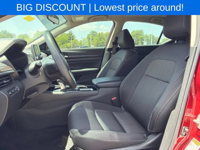 Used 2024 Nissan Altima 2.5 SV FWD image 21