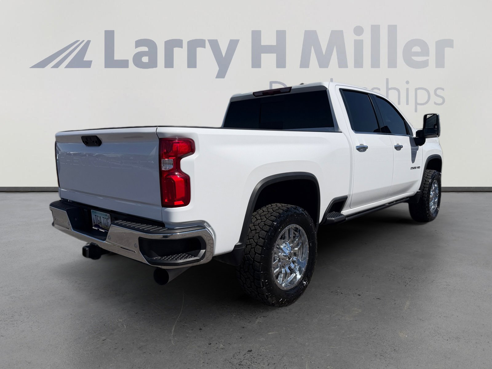 Used 2022 Chevrolet Silverado 2500 LTZ AWD/4WD image 5