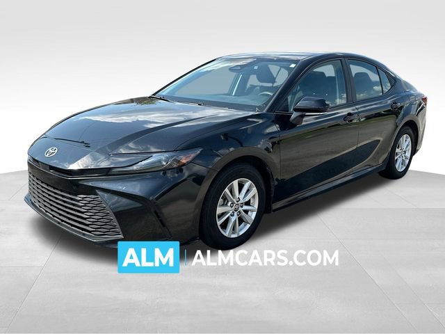 Used 2025 Toyota Camry LE FWD image 1