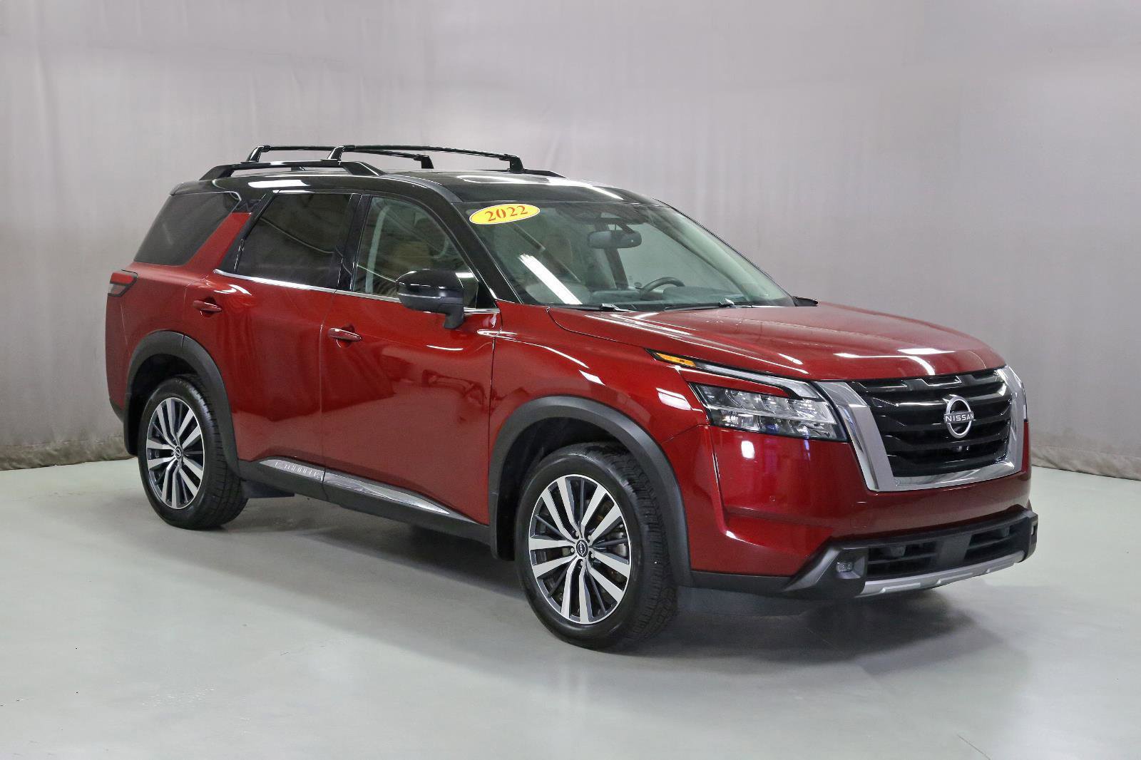 Certified 2022 Nissan Pathfinder Platinum w/ Cargo Package