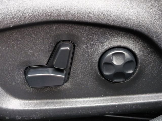 Used 2018 Jeep Compass Limited image 13