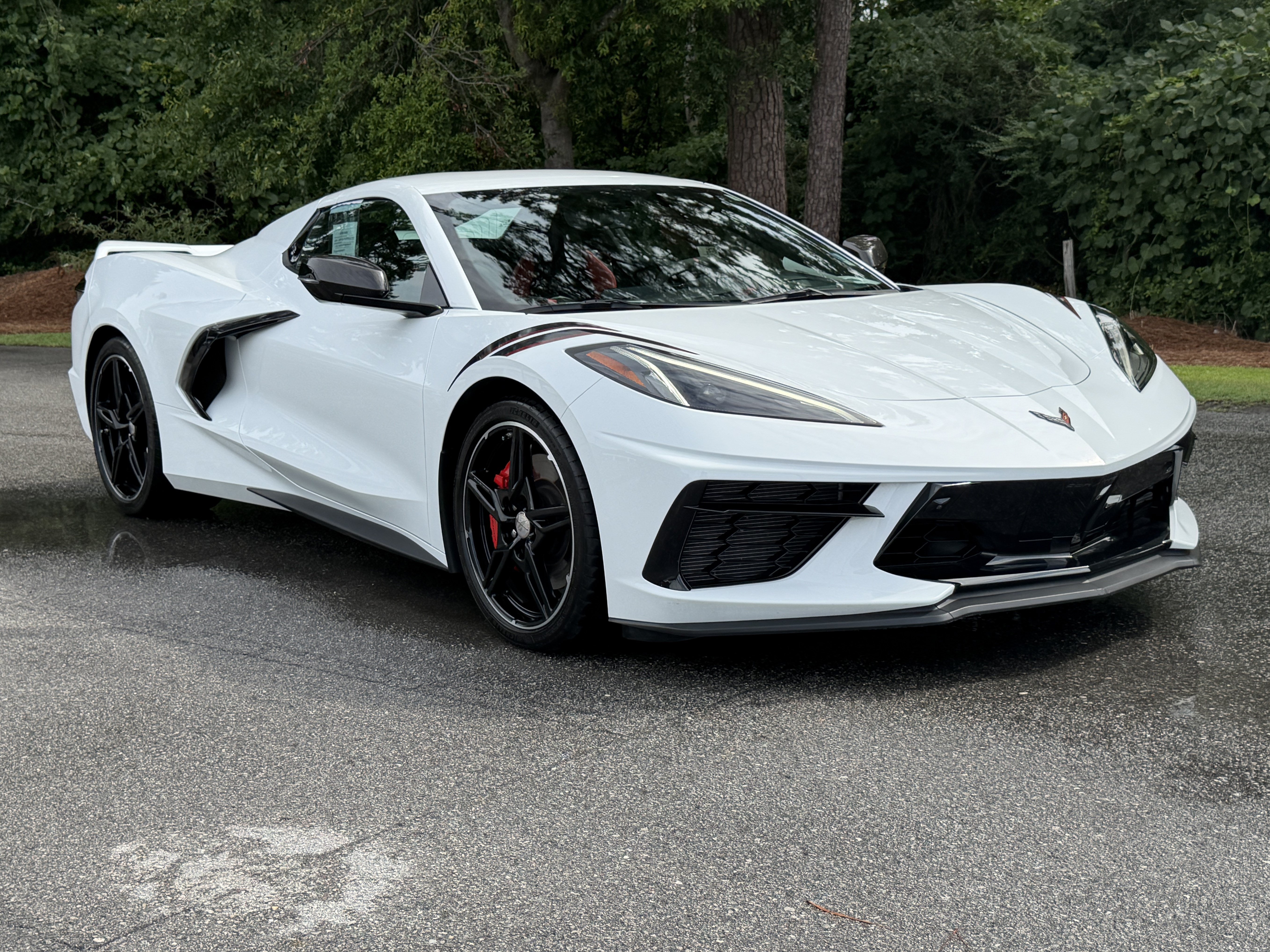Used 2022 Chevrolet Corvette Stingray Premium Conv w/ Z51 Performance Package RWD image 29
