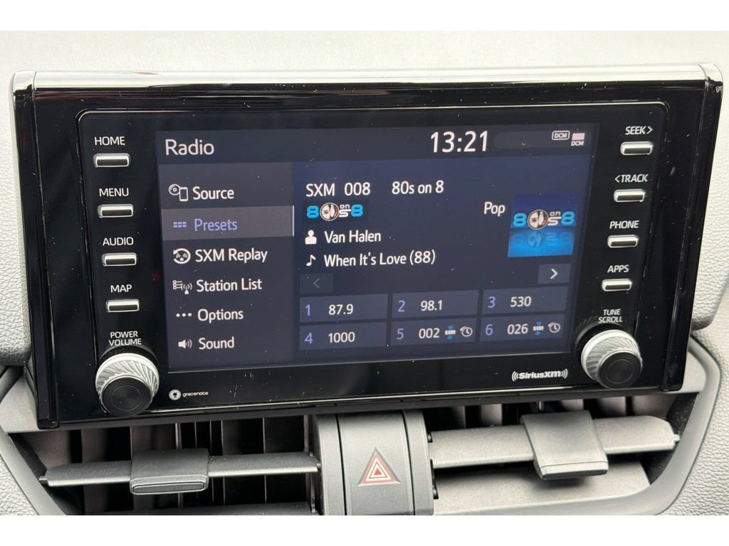 Used 2022 Toyota RAV4 SE w/ Weather & Moonroof Package AWD/4WD image 18