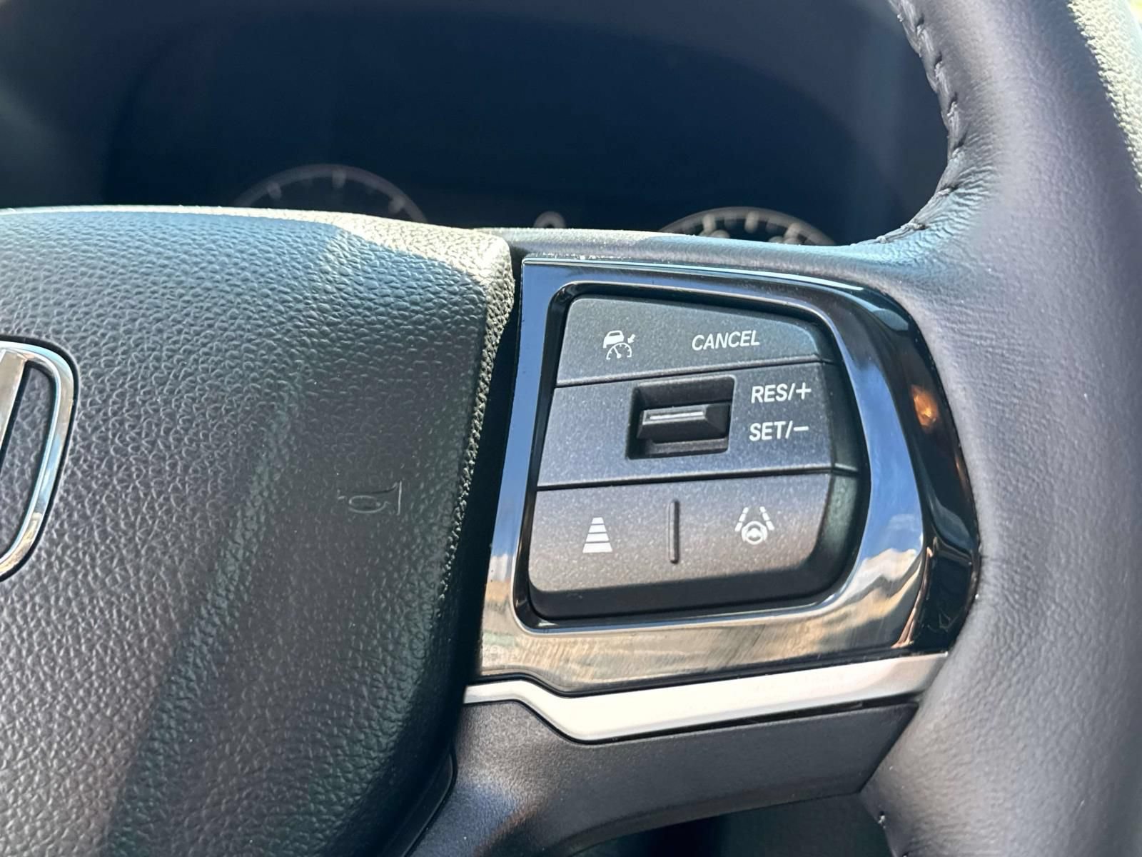 Used 2025 Honda Odyssey EX-L image 26