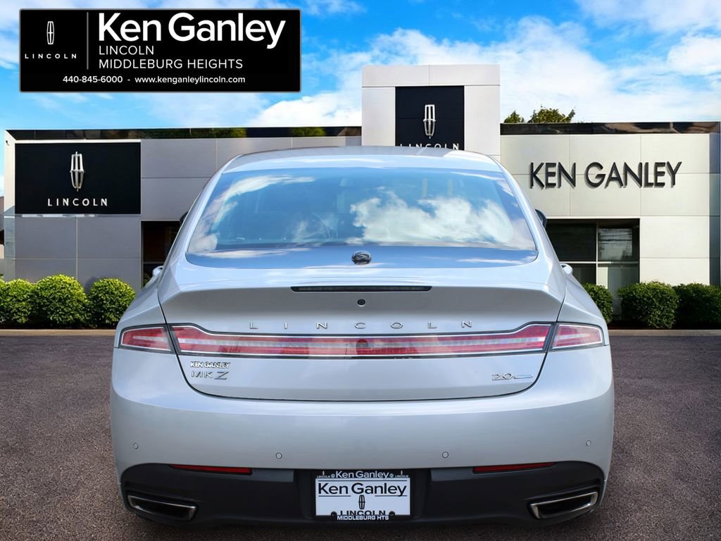 Used 2013 Lincoln MKZ FWD image 6