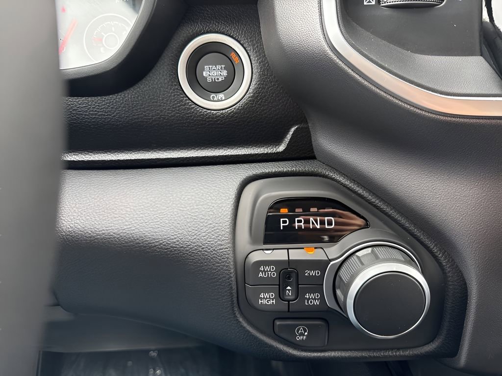 New 2026 RAM 1500 Big Horn w/ Night Edition image 31
