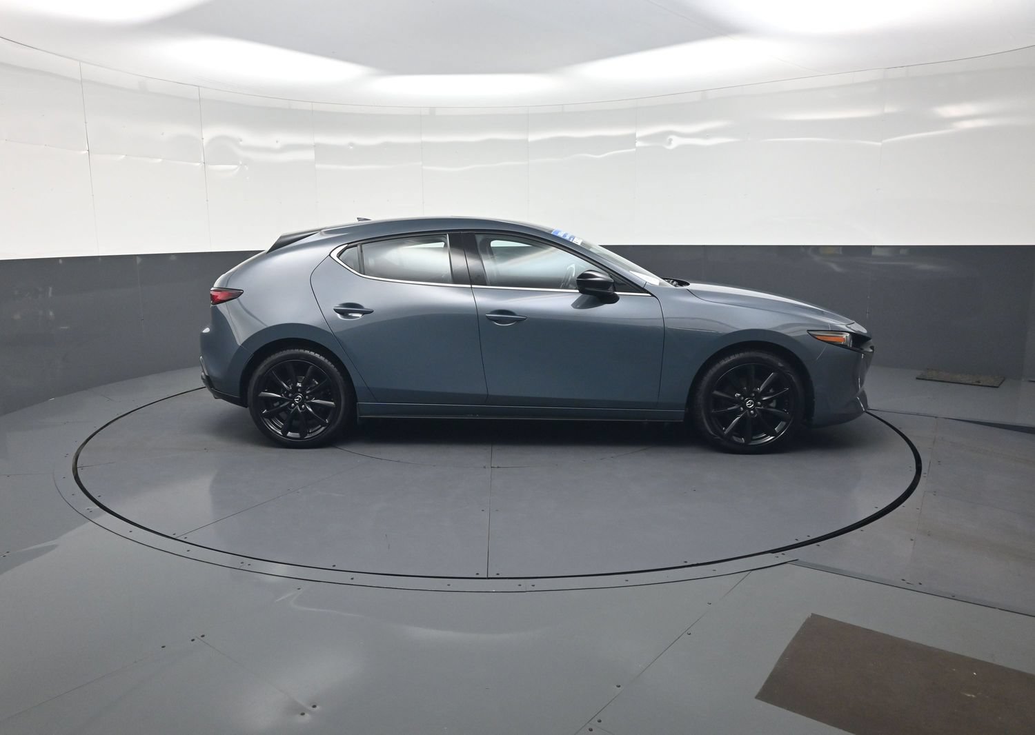 Used 2021 MAZDA MAZDA3 AWD 2.5 Turbo Hatchback image 2