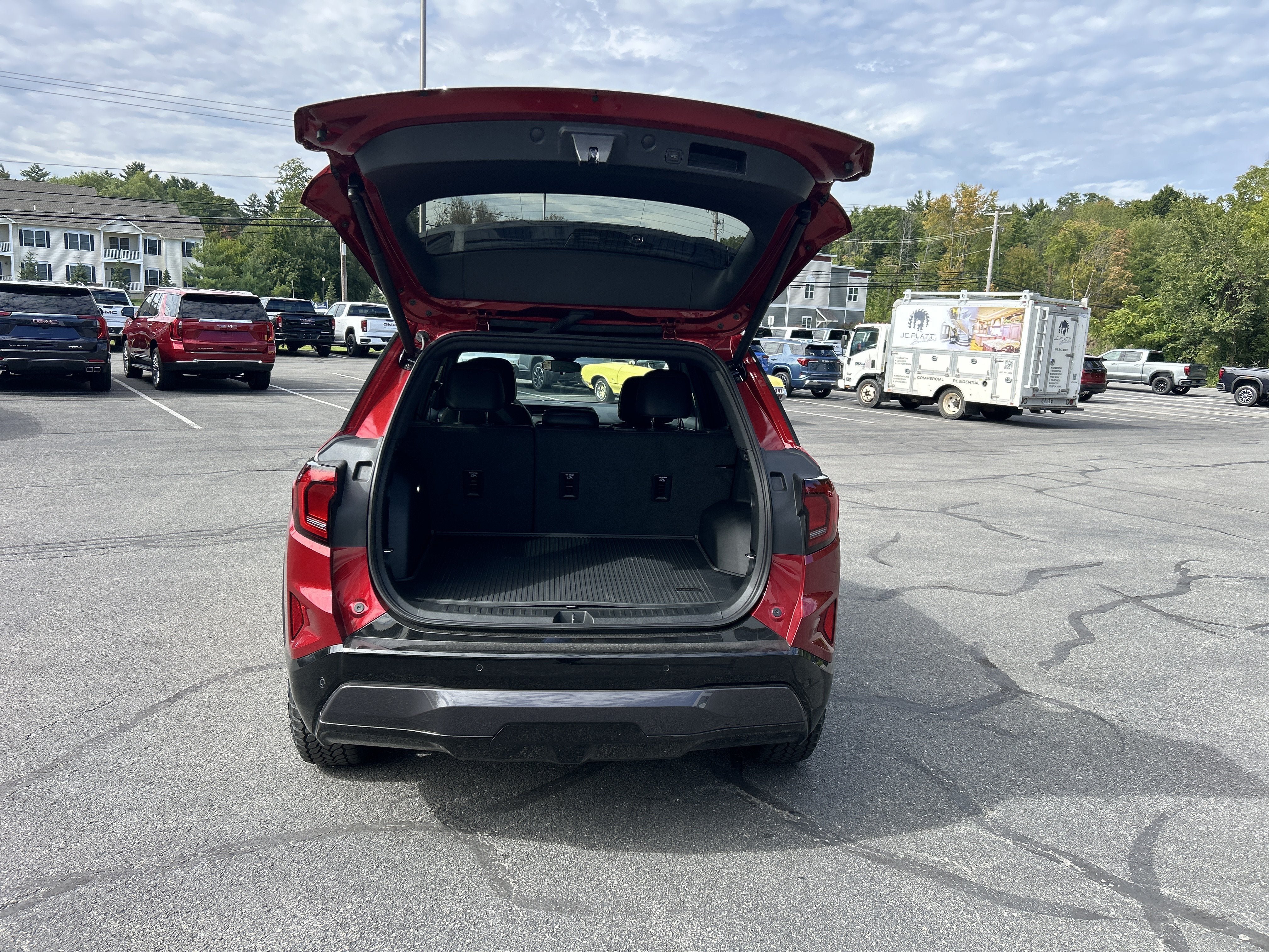 New 2027 GMC Terrain AT4 w/ Convenience Package III AWD/4WD image 11