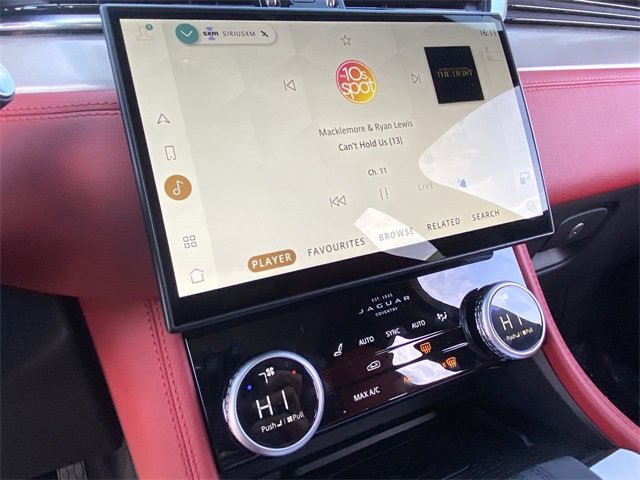 New 2025 Jaguar F-PACE R-Dynamic S image 8