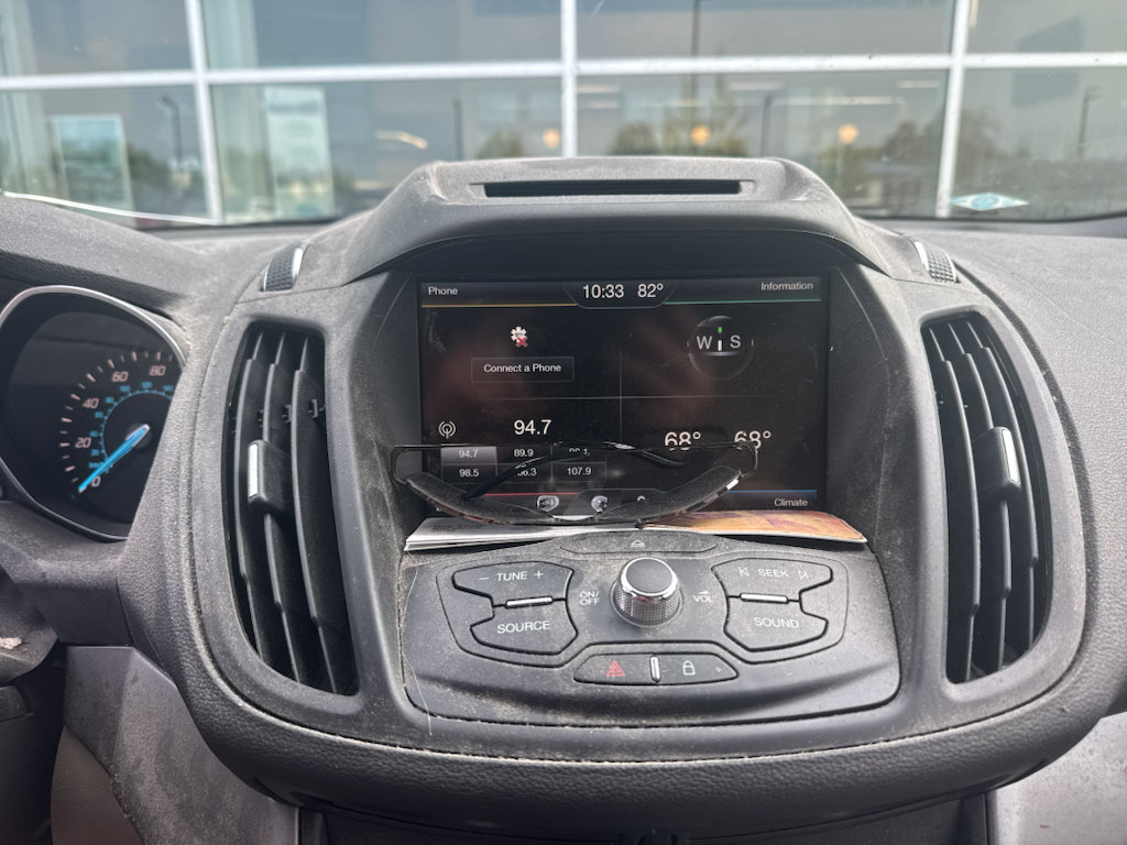 Used 2015 Ford Escape SE w/ Equipment Group 201A AWD/4WD image 10
