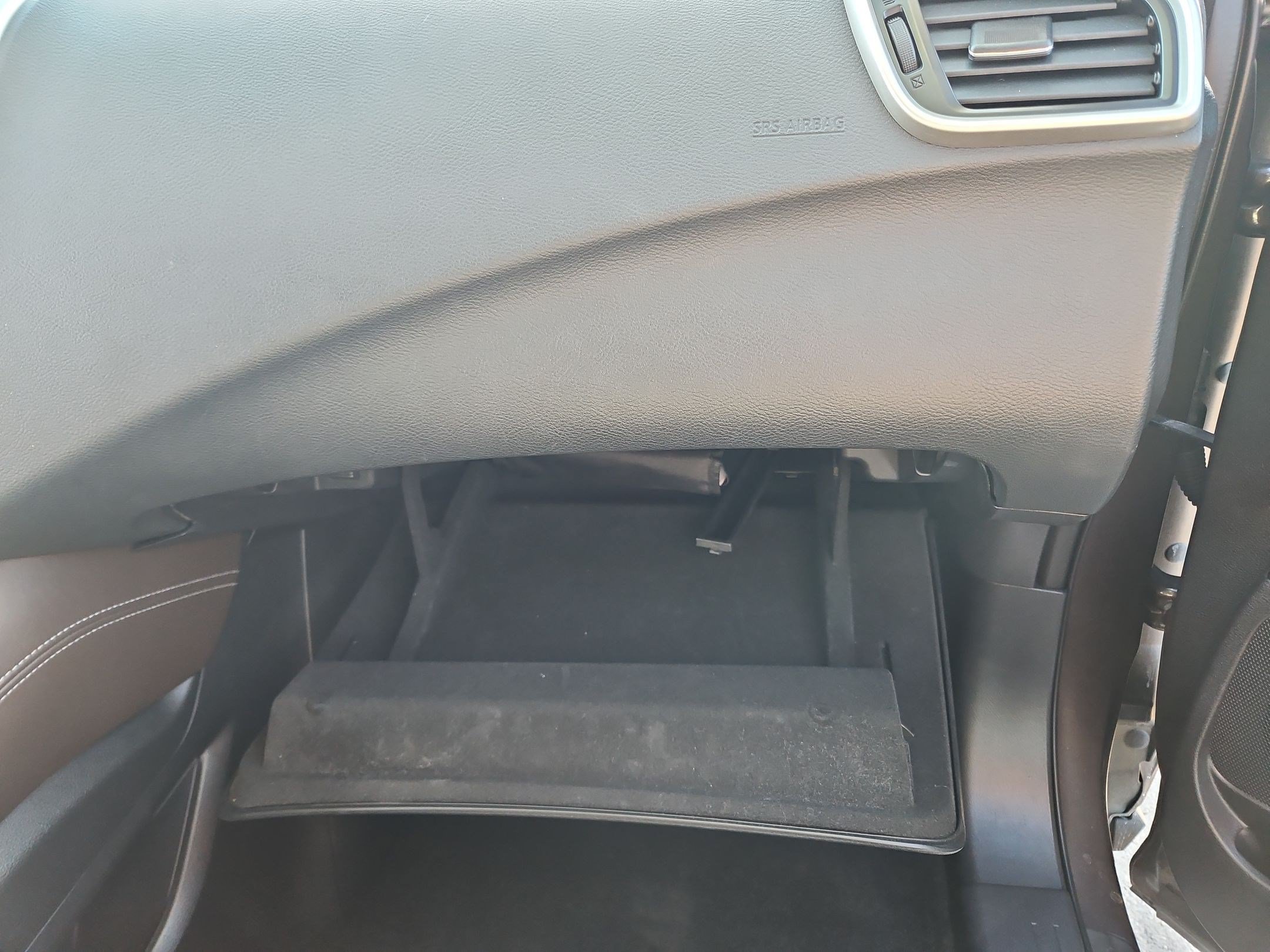 Used 2015 Nissan Murano Platinum w/ Platinum Technology Package FWD image 32