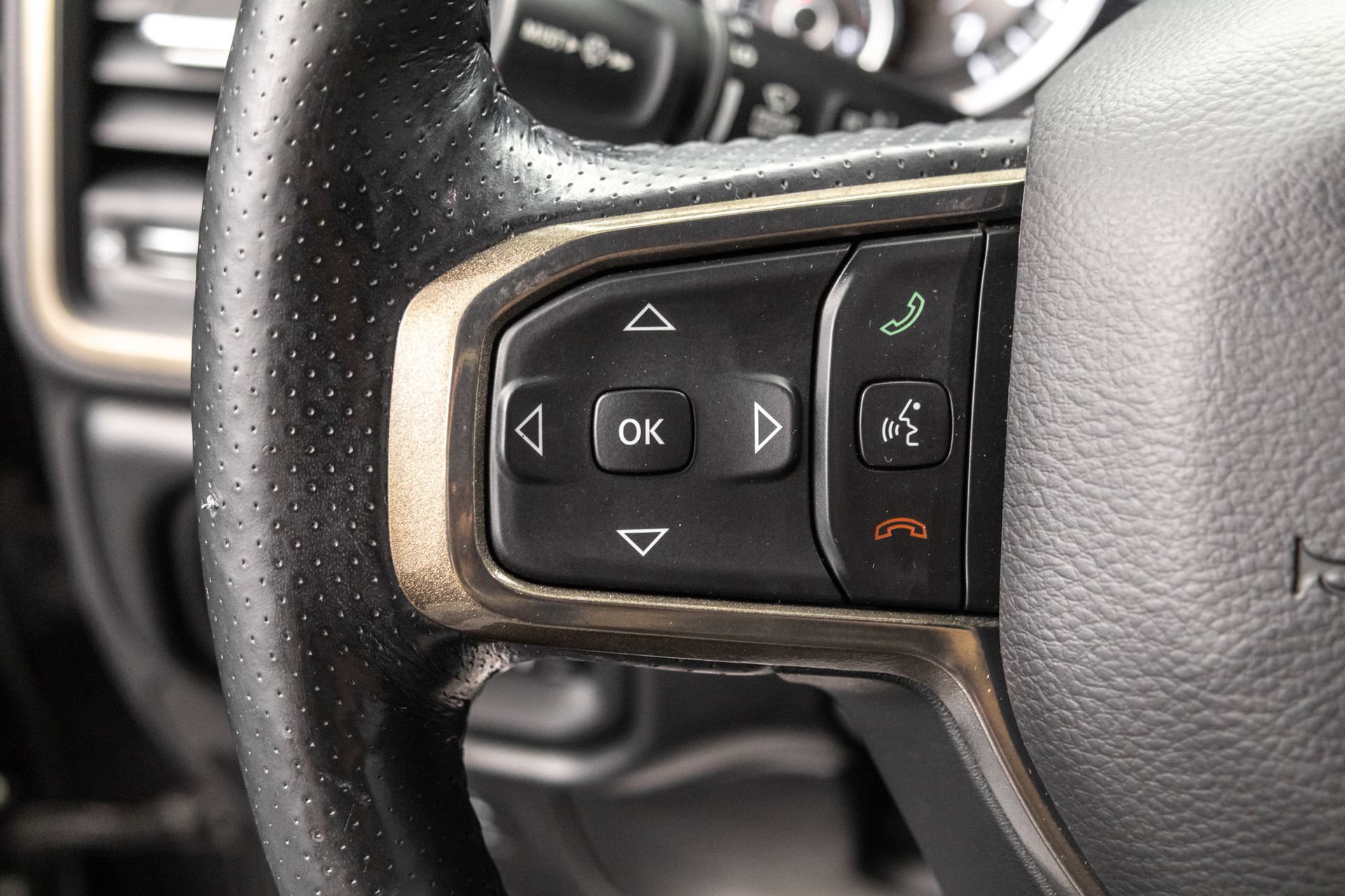 Used 2019 RAM 1500 Sport w/ Level 2 Equipment Group AWD/4WD image 21