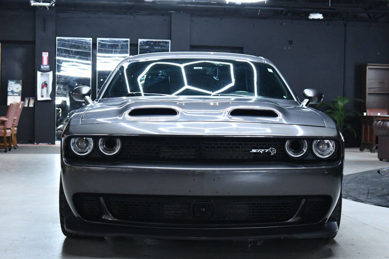 Used 2019 Dodge Challenger SRT Hellcat w/ Alcantara Appearance Package RWD image 5