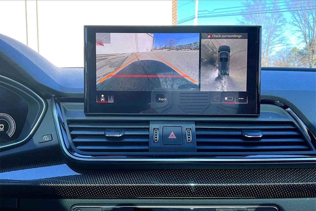 Used 2023 Audi SQ5 Premium Plus w/ Premium Plus Package image 13