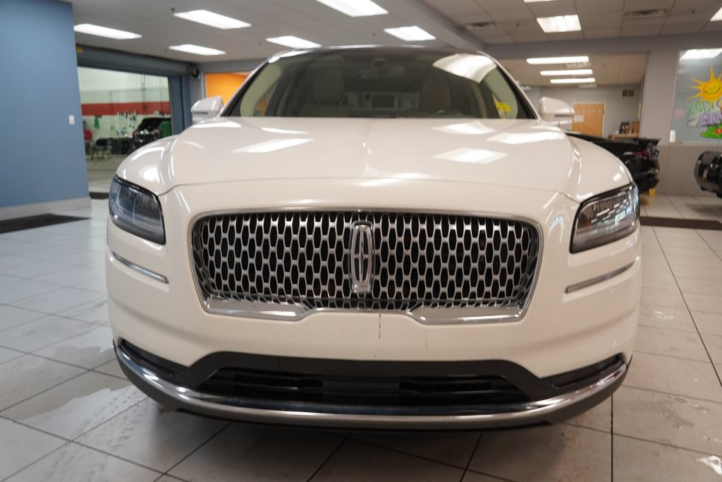 Used 2022 Lincoln Nautilus Reserve AWD/4WD image 18
