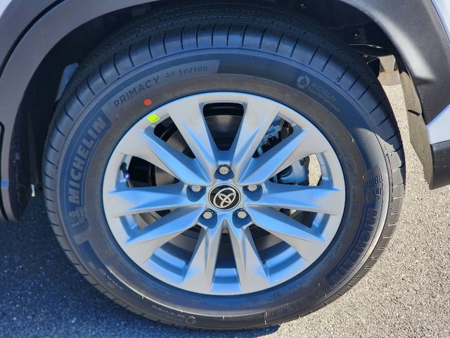 New 2026 Toyota Corolla Cross LE image 6